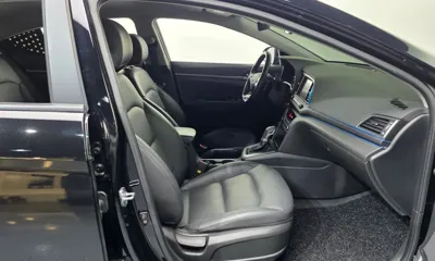 Hyundai Avante 2018, 79722 км, за 10400000 KRW - фото 11