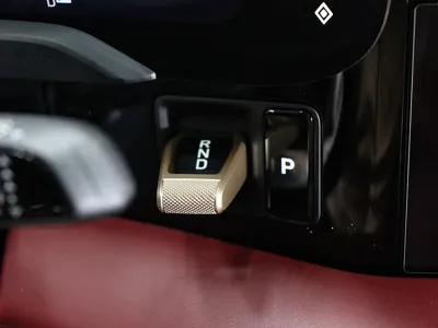 Porsche Taycan 2025, 24823 км, за 117000000 KRW - фото 8