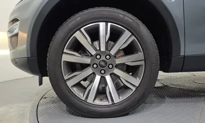 Land Rover Discovery Sport 2018, 99156 км, за 10490000 KRW - фото 5