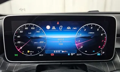 Mercedes-Benz C-Class 2025, 9088 км, за 44200000 KRW - фото 8
