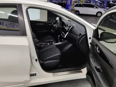 Nissan Tiida 2018, 70700 км, за 42800 CNY - фото 8