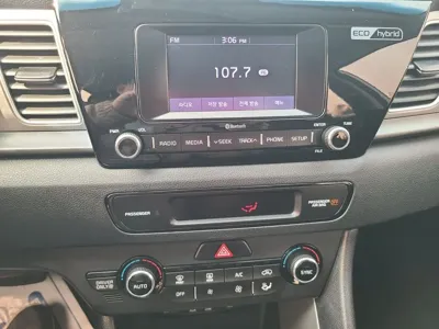 Kia Niro 2018, 143557 км, за 9700000 KRW - фото 19
