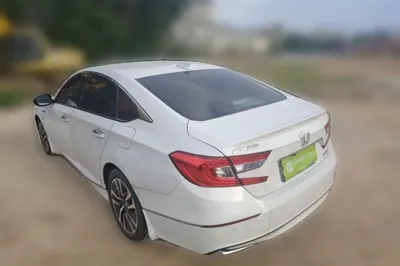 Honda Accord 2018, 117899 км, за 88081.29 CNY