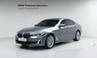BMW 5-Series · 2023 год