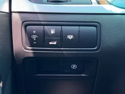 Hyundai Genesis 2016, 122748 км, за 12900000 KRW - фото 15