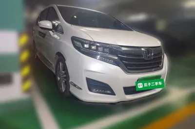 Honda Elysion 2016, 95000 км, за 118767.32 CNY
