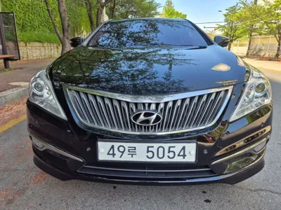Hyundai Grandeur · 2015 год