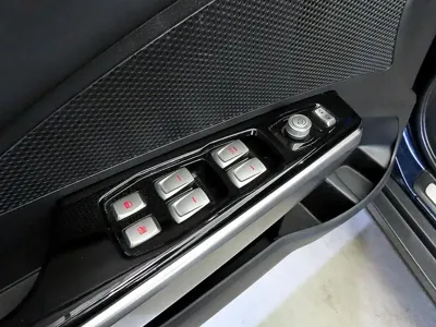 KG_Mobility_Ssangyong TIBOLI 2016, 121499 км, за 7300000 KRW - фото 13