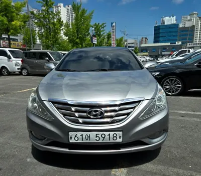 Hyundai Sonata 2010, 284077 км, за 2500000 KRW