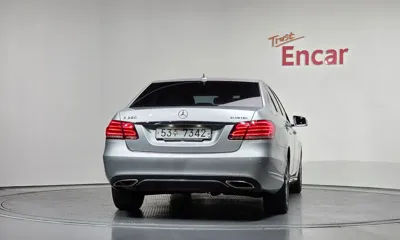 Mercedes-Benz E-Class 2015, 145491 км, за 8200000 KRW - фото 4