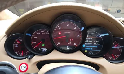 Porsche Cayenne 2016, 117906 км, за 24500000 KRW - фото 8