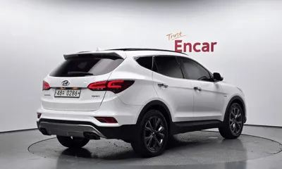 Hyundai Santafe 2017, 137663 км, за 13490000 KRW