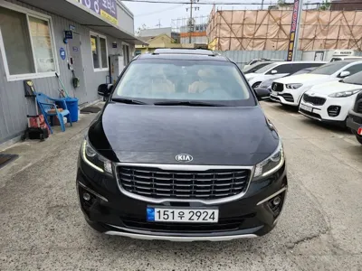 Kia Canival 2019, 209101 км, за 9300000 KRW