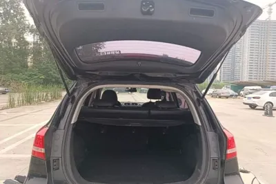 Haval H2 2016, 87500 км, за 32364.59 CNY - фото 9