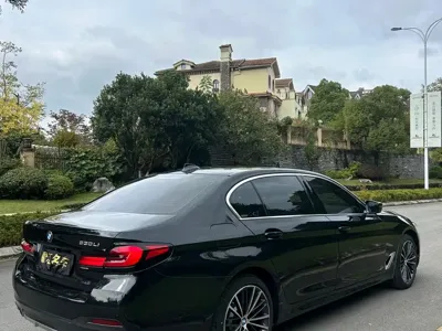 BMW 5 Series 2024, 39000 км, за 225799 CNY - фото 6