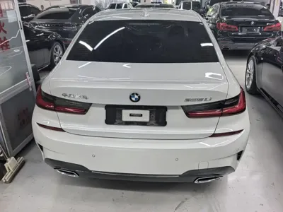 BMW 3 Series 2021, 68000 км, за 125300 CNY - фото 13