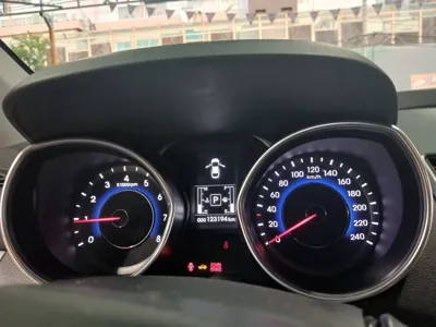 Hyundai Avante 2014, 132000 км, за 4500000 KRW - фото 6