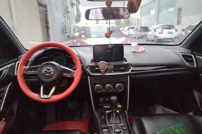 Mazda CX-4 2018, 161800 км, за 43003.95 CNY - фото 9