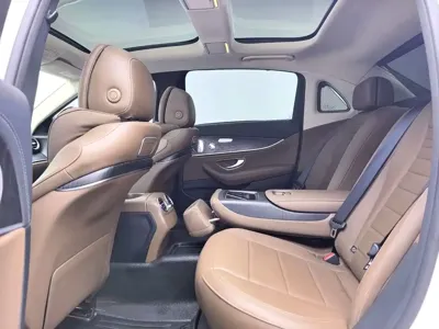 Mercedes-Benz E-Class 2017, 170000 км, за 105800 CNY - фото 12