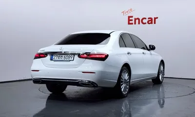Mercedes-Benz E-Class 2023, 33663 км, за 43800000 KRW
