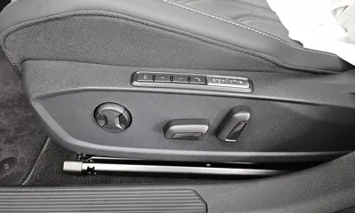 Volkswagen Golf 2026, 16 км, за 39990000 KRW - фото 30