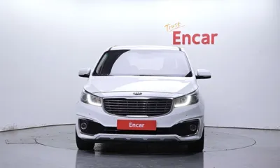 Kia Canival 2018, 196717 км, за 7500000 KRW