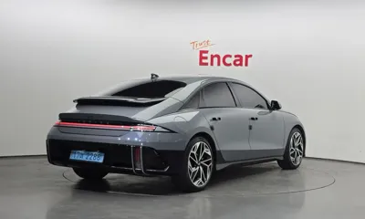 Hyundai Ioniq6 2023, 44104 км, за 32130000 KRW