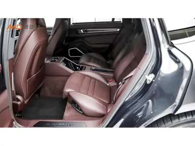 Porsche Panamera 2023, 37000 км, за 738000 CNY - фото 7