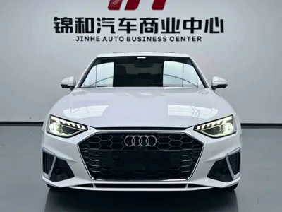 Audi A4L 2023, 40000 км, за 132800 CNY