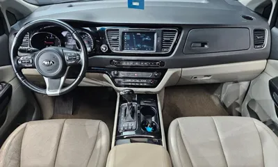 Kia Canival 2016, 226796 км, за 7400000 KRW - фото 7