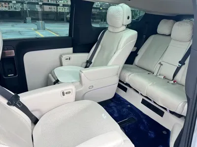Li Auto Li MEGA 2025, 37000 км, за 468000 CNY - фото 16