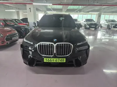 BMW X7 · 2026 год