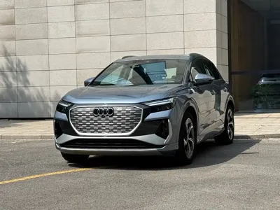 Audi Q4 e-tron · 2024 год