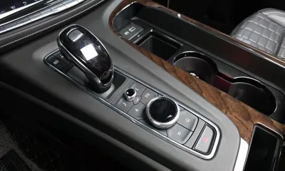 Cadillac Escalade 2023, 35132 км, за 70310000 KRW - фото 9