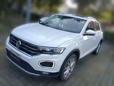 Volkswagen T-Roc · 2020 год