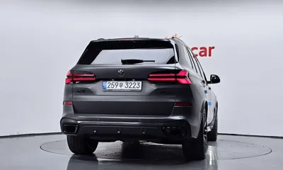BMW X5 2025, 9492 км, за 153990000 KRW - фото 4
