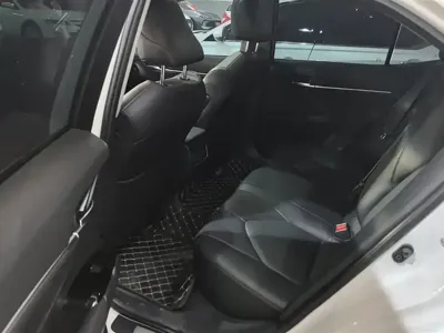 Toyota Camry 2023, 21000 км, за 135800 CNY - фото 11