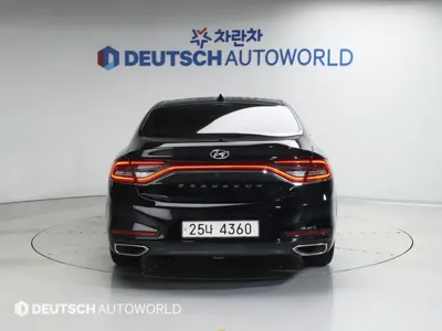 Hyundai Grandeur 2018, 116571 км, за 11500000 KRW