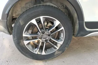 Geely Auto Vision X3 2019, 62000 км, за 35732.48 CNY - фото 11