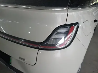 Baojun Yunduo 2023, 56000 км, за 66200 CNY - фото 8