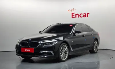 BMW 5-Series · 2018 год