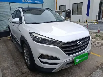 Hyundai Tucson 2016, 140500 км, за 34600 CNY