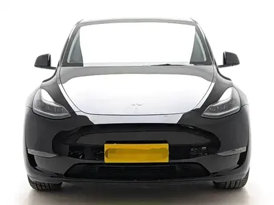 Tesla Model Y 2023, 20000 км, за 157800 CNY