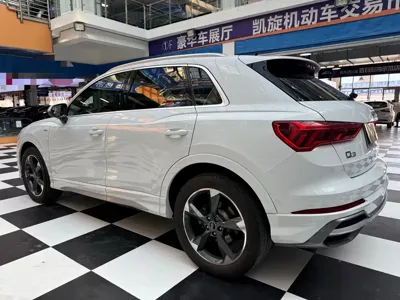 Audi Q3 2022, 66000 км, за 148800 CNY - фото 6