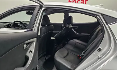 Hyundai Avante 2015, 112445 км, за 5500000 KRW - фото 11