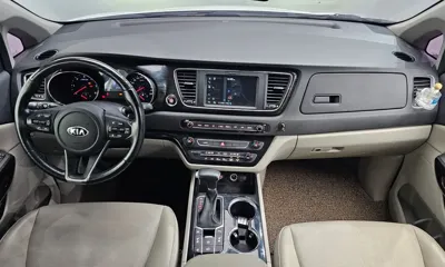 Kia Canival 2020, 201650 км, за 13000000 KRW - фото 7