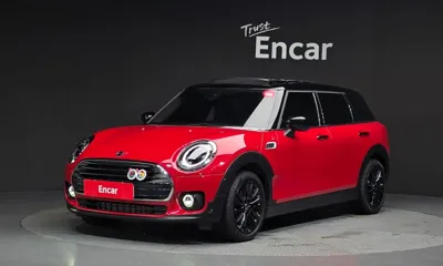 MINI Clubman · 2024 год