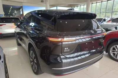 Nio ES8 2023, 47600 км, за 258453.3 CNY