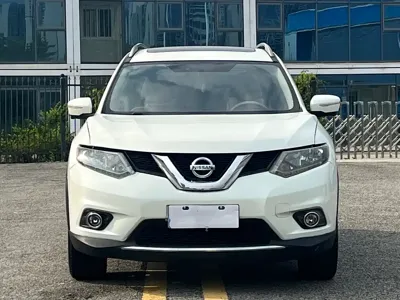 Nissan X-Trail 2015, 190000 км, за 33800 CNY