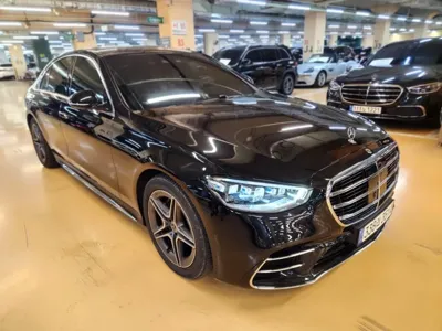 Mercedes-Benz S-Class · 2021 год